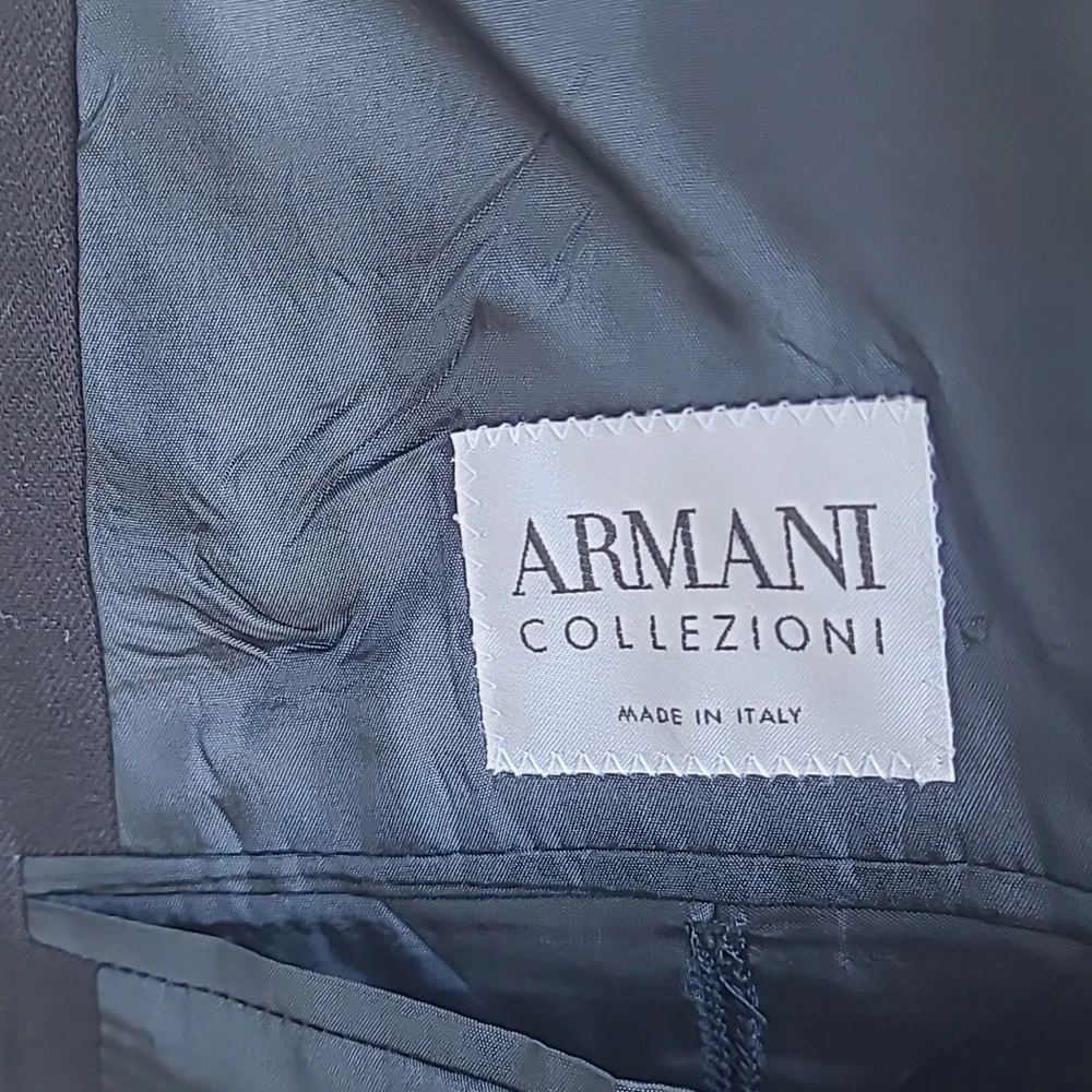 ARMANI Collezioni Italy Dark Grey Weave Wool Sz 38‎ R Mens Suit Jacket Pants